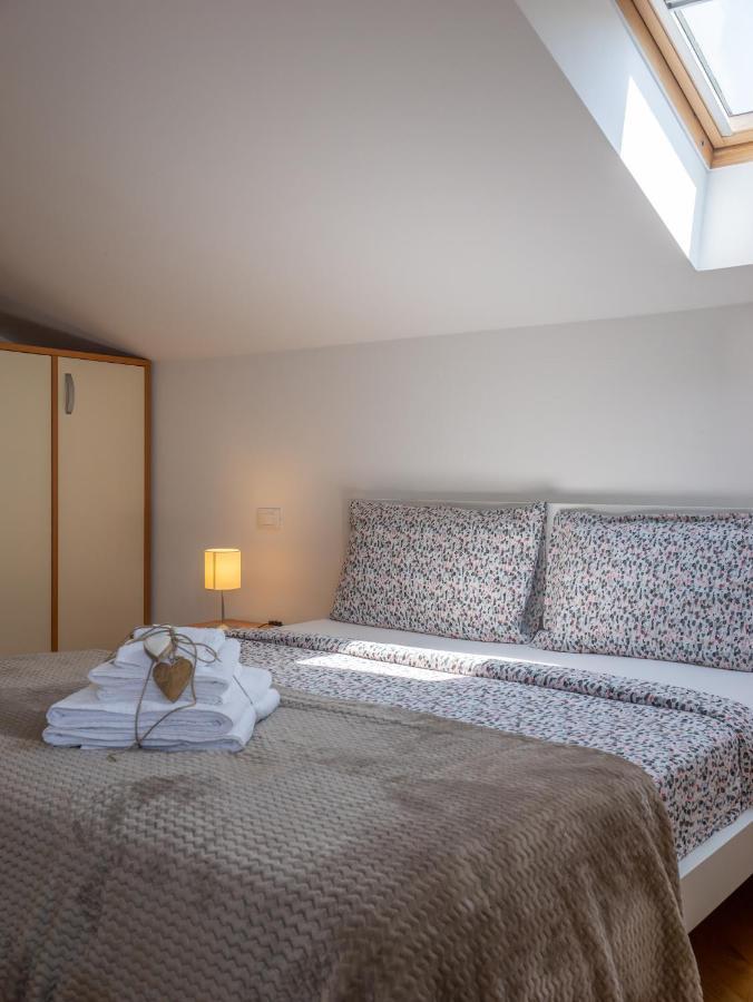 Appartamento Pesco "A Casa Felice" Pietra Ligure Buitenkant foto